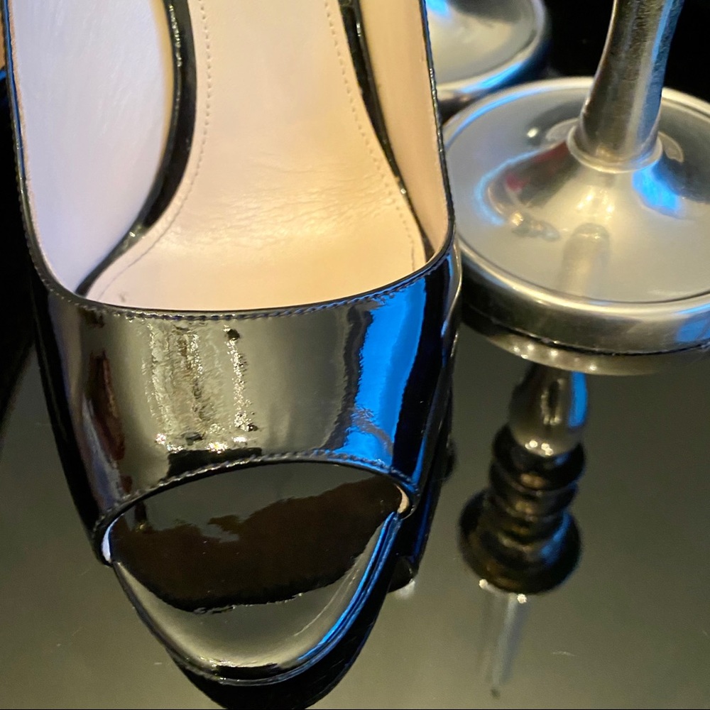 AUTH PRADA PEEP TOE BLACK PUMP - Picture 8 of 14